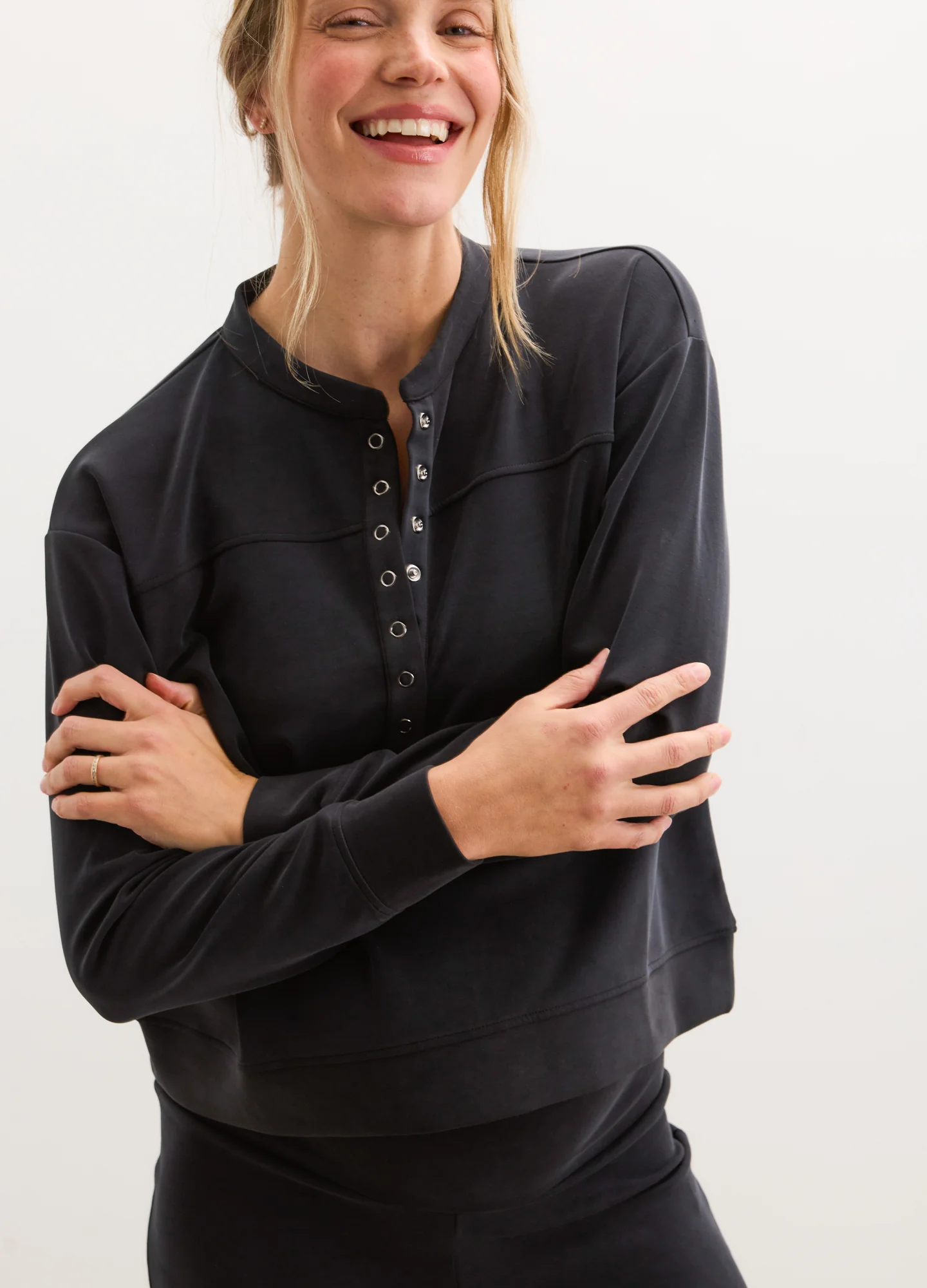 The Cloudease Travel Nursing Pullover - Image 2