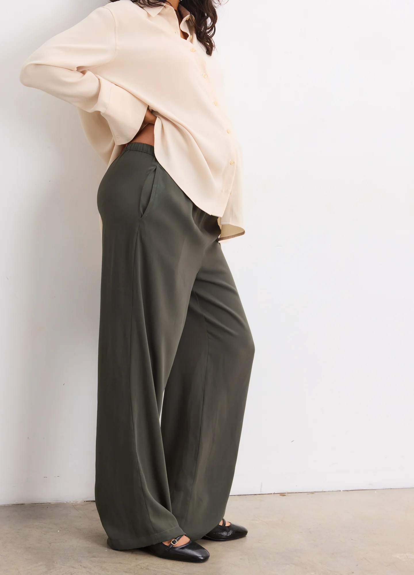 The Celeste Drapey Pull On Pant - Image 2