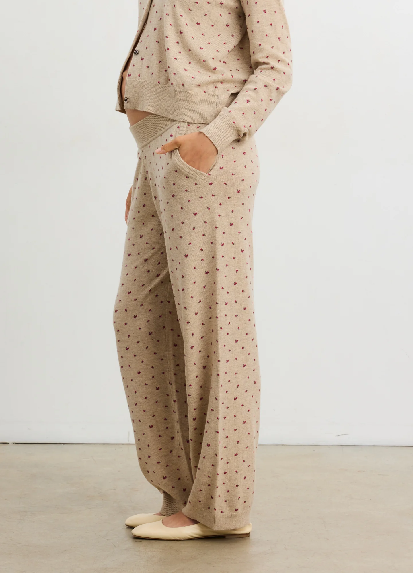 The Nora Floral Knit Pant - Image 3