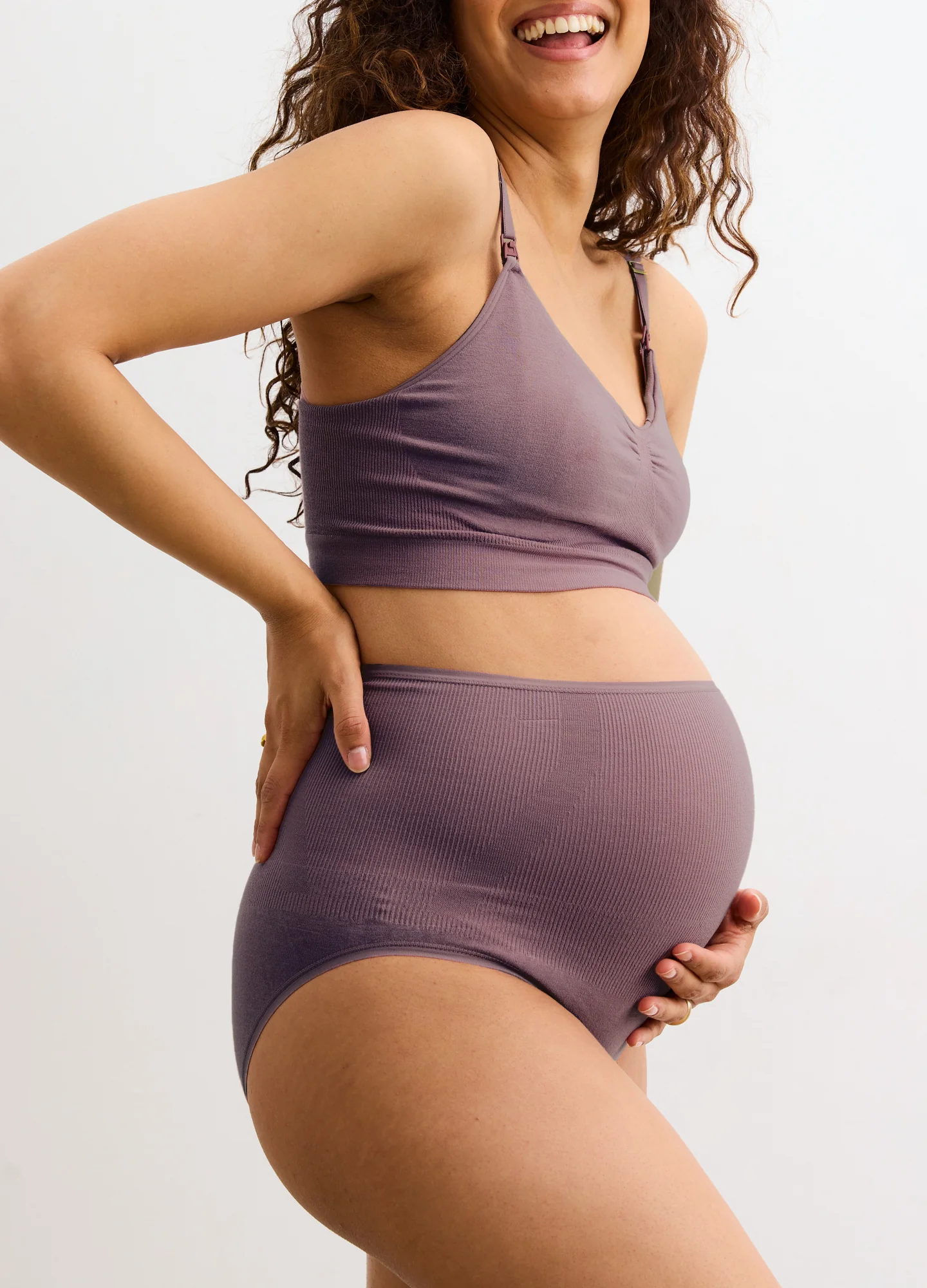 The Seamless Belly Brief - Image 5