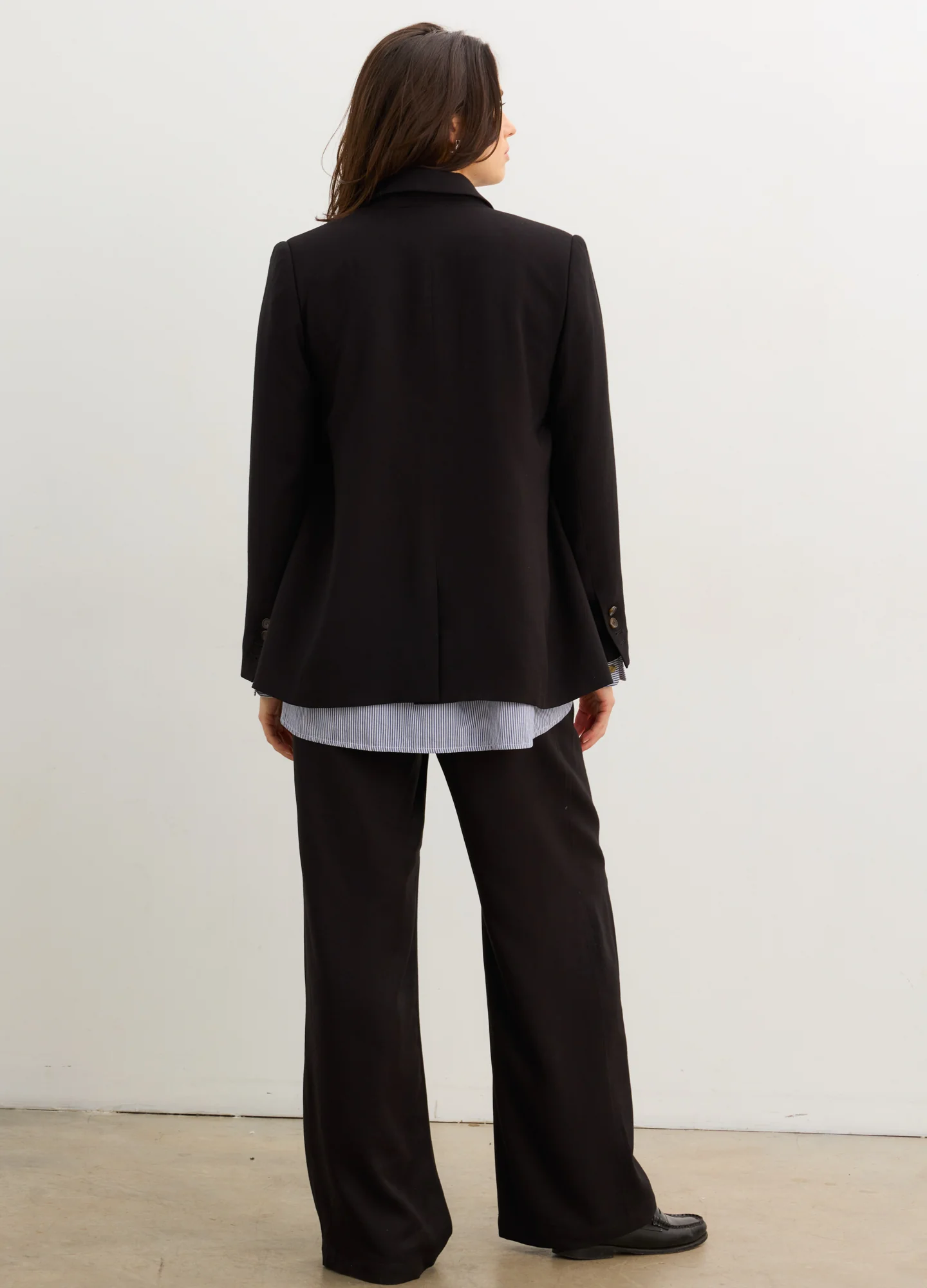 The Soft Tailored Twill Blazer - Image 4